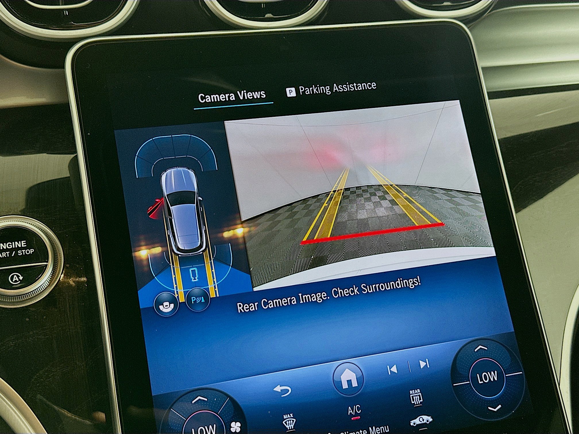 Used 2025 Mercedes-Benz GLC 300 image 22