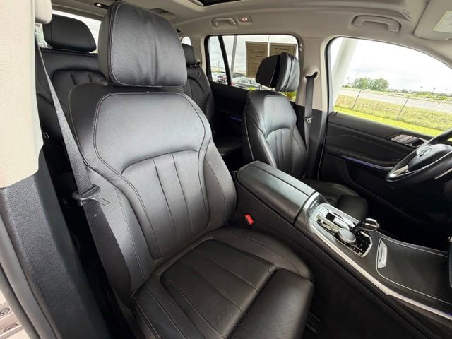 Used 2021 BMW X7 xDrive40i AWD/4WD image 43