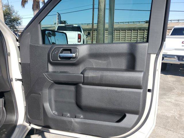 New 2026 GMC Sierra 1500 Pro w/ Pro Value Package image 9