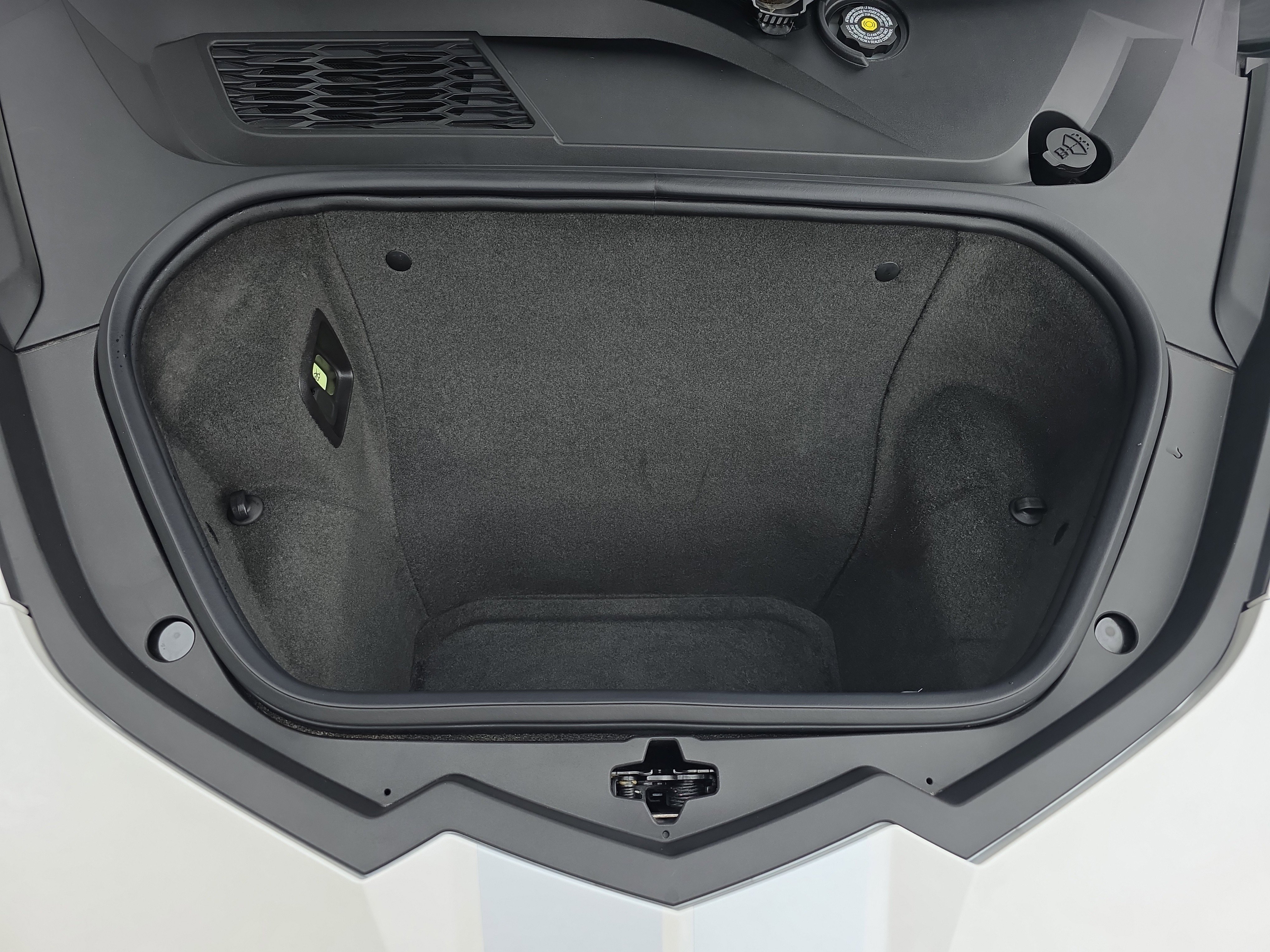 Used 2023 Chevrolet Corvette Z06 image 17