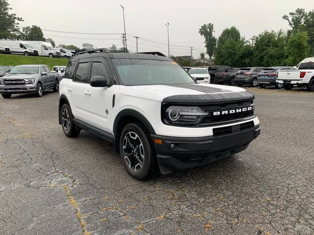 Certified 2024 Ford Bronco Sport Outer Banks w/ Tech Package AWD/4WD image 2