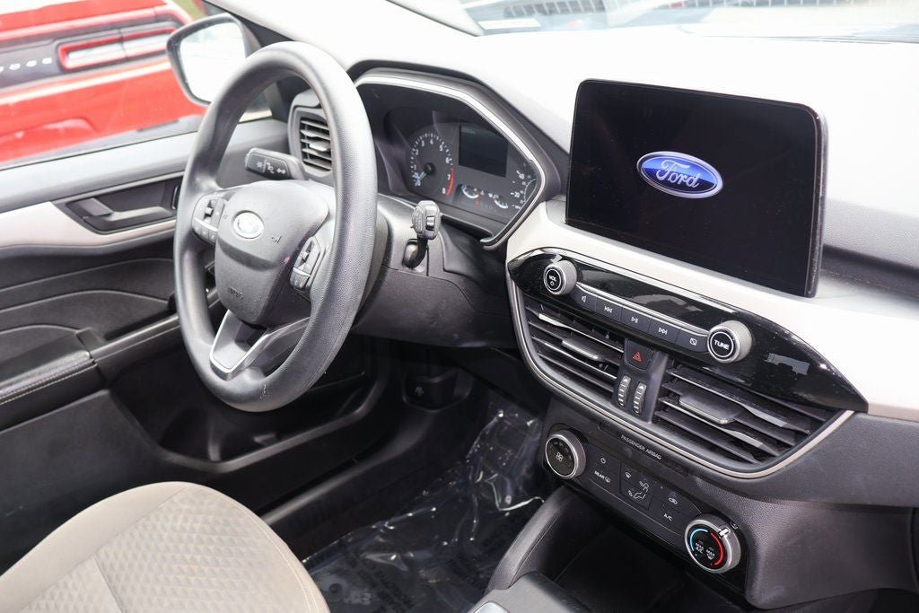 Used 2022 Ford Escape SE AWD/4WD image 9