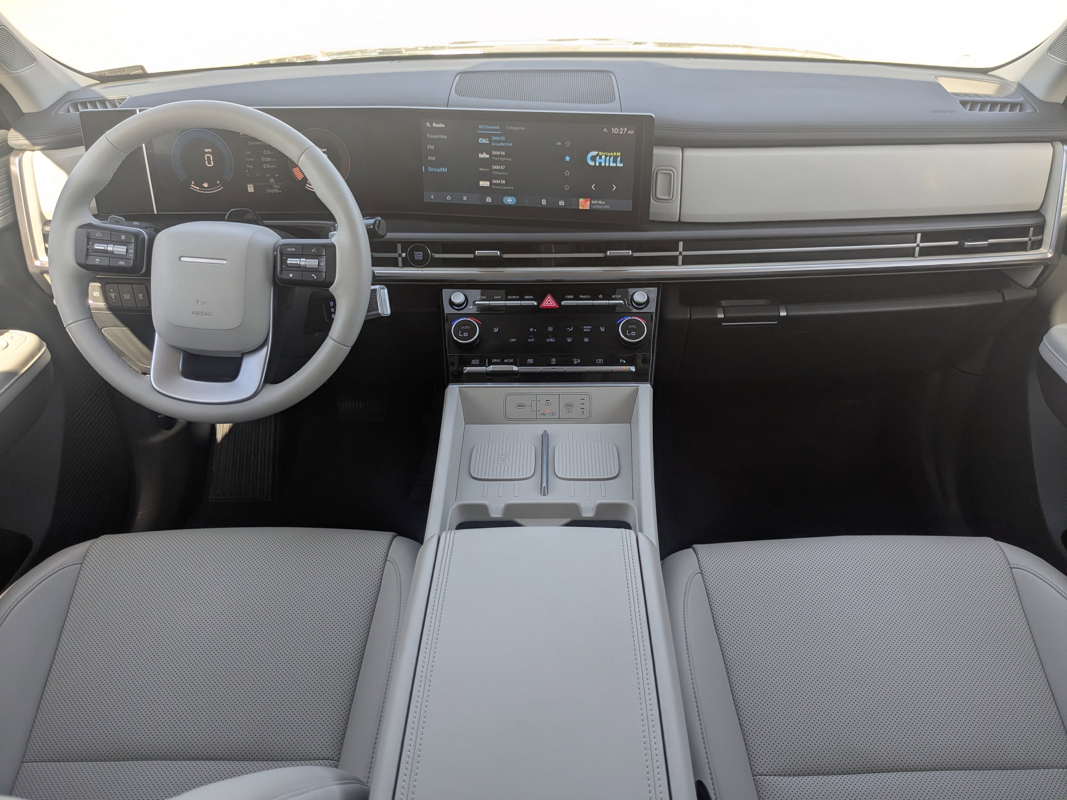 Used 2024 Hyundai Santa Fe SEL image 23