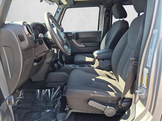 Used 2016 Jeep Wrangler Unlimited Sport AWD/4WD image 14