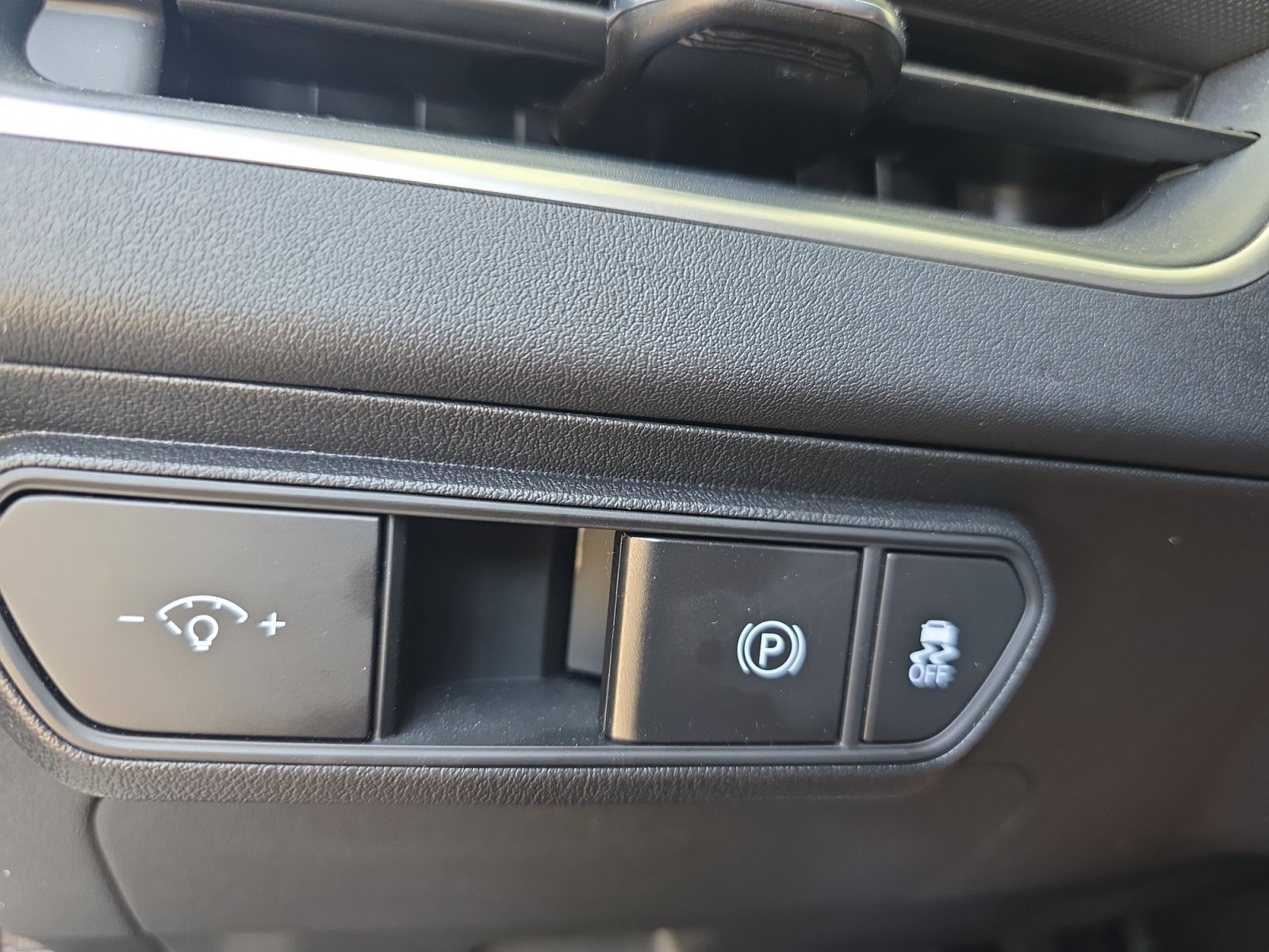 Certified 2025 Kia K4 FWD image 25