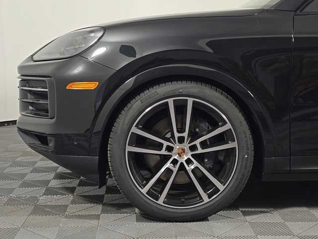 New 2026 Porsche Cayenne Coupe AWD/4WD image 11