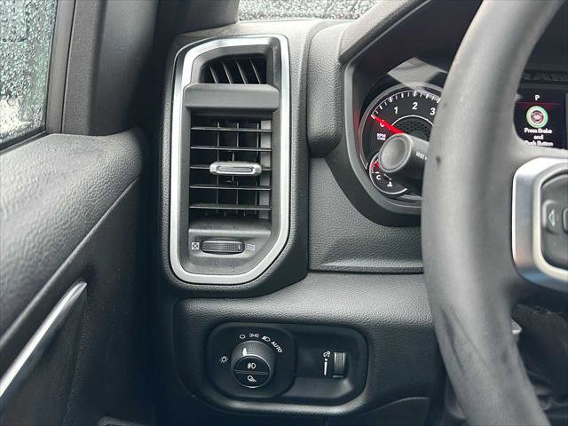 Used 2025 RAM 1500 Big Horn image 30