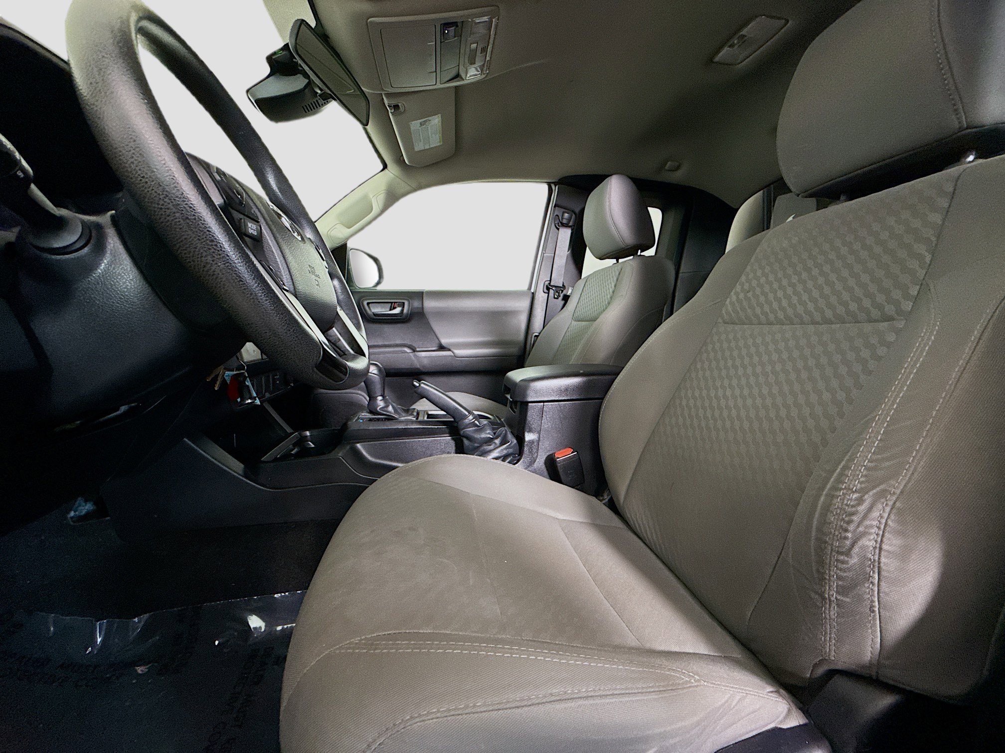 Used 2021 Toyota Tacoma SR RWD image 21