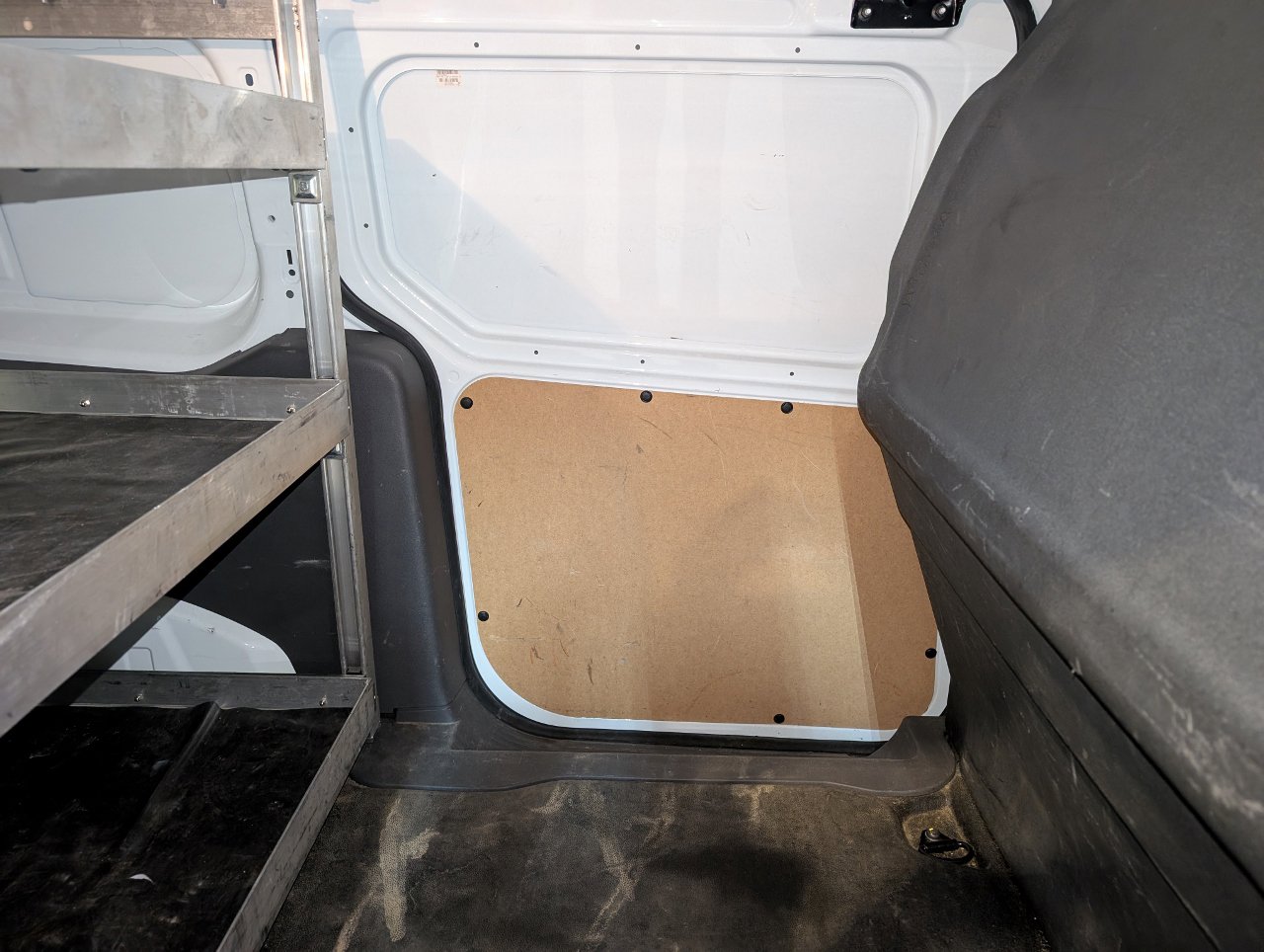 Used 2020 Ford Transit Connect XL image 24