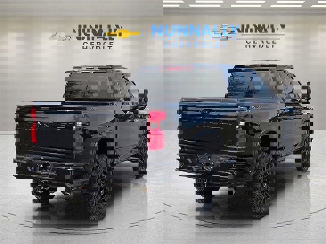 Used 2025 Chevrolet Silverado 2500 Custom w/ Custom Blackout Package image 5