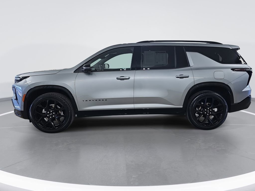 Certified 2025 Chevrolet Traverse RS w/ LPO, Floor Liner Package image 7