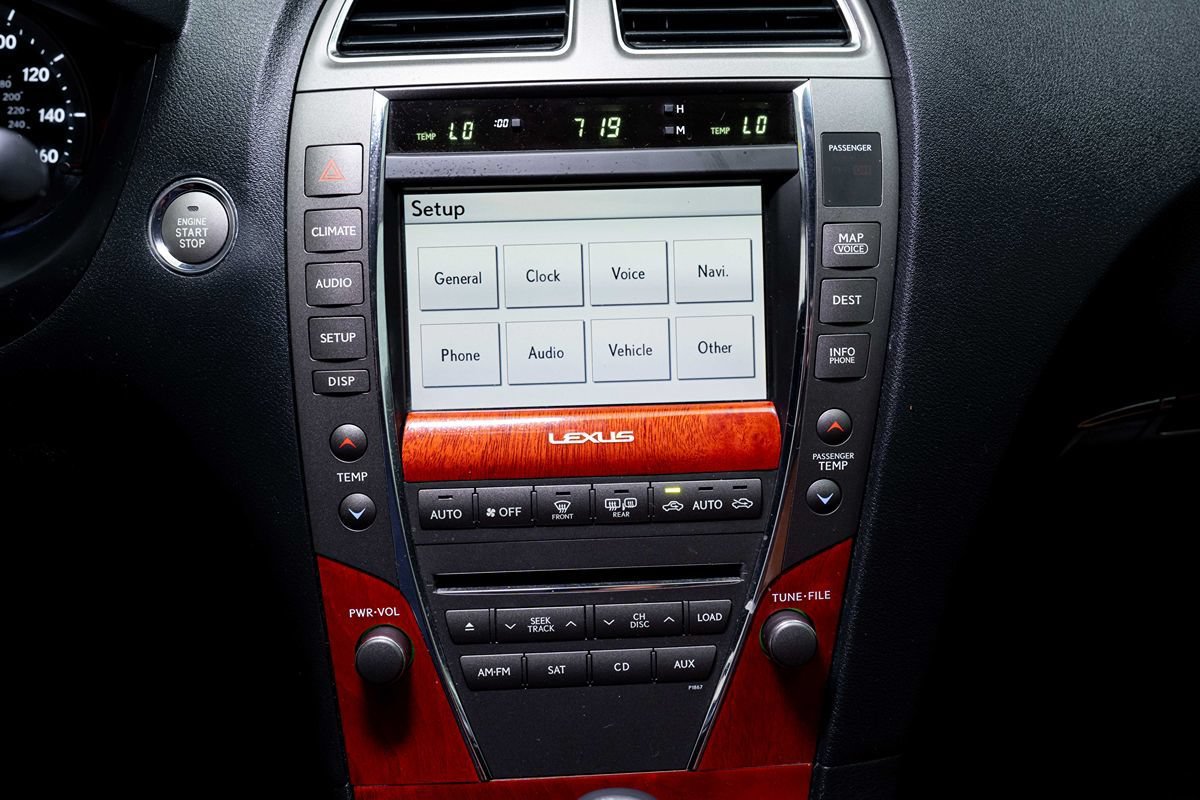 Used 2012 Lexus ES 350 w/ Touring Special Edition FWD image 20