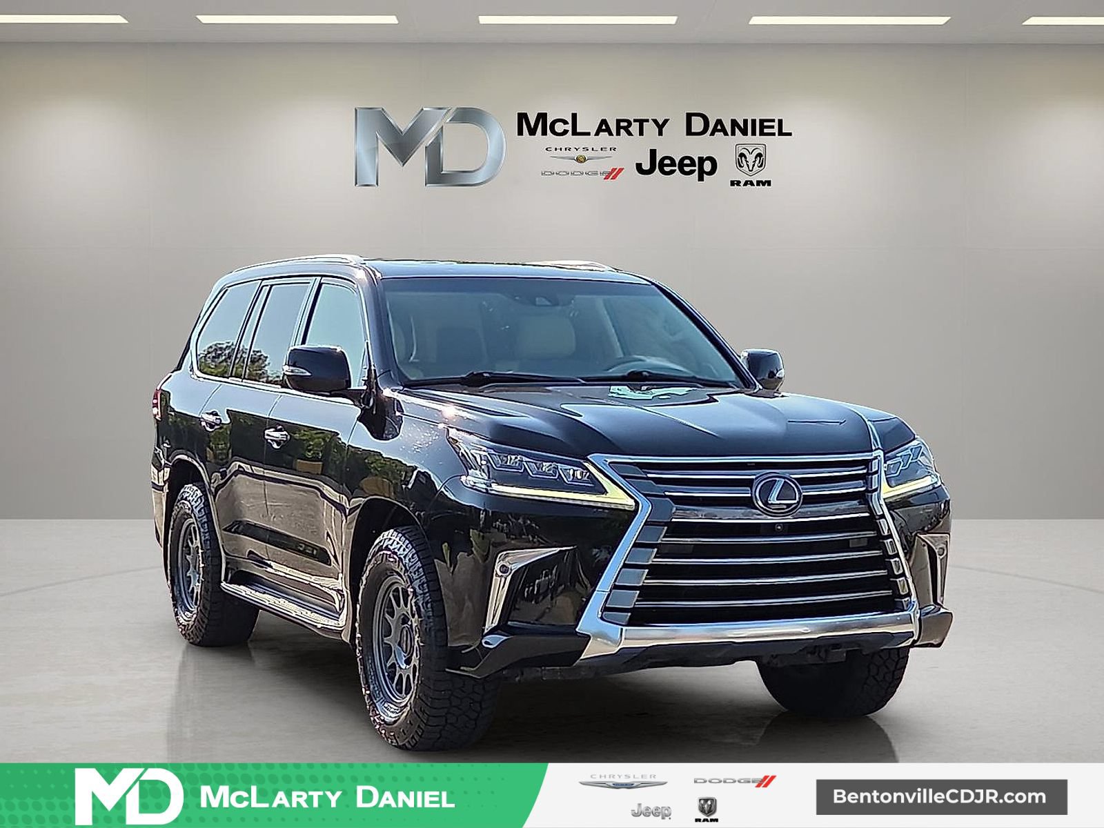 Used 2020 Lexus LX 570 4WD w/ Luxury Package video 1