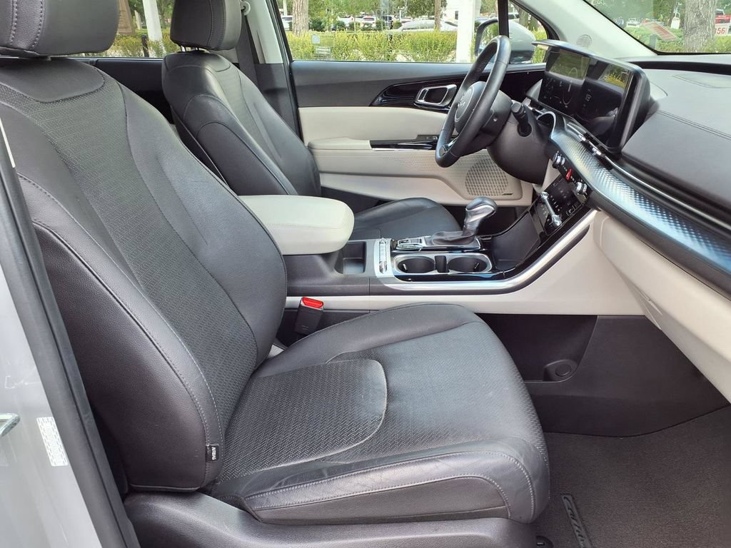 Used 2024 Kia Carnival SX Prestige FWD image 14