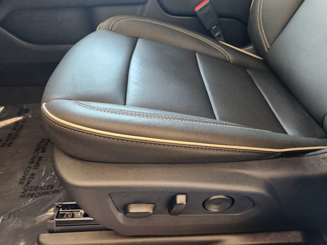 Used 2026 Chevrolet Tahoe Premier AWD/4WD image 27