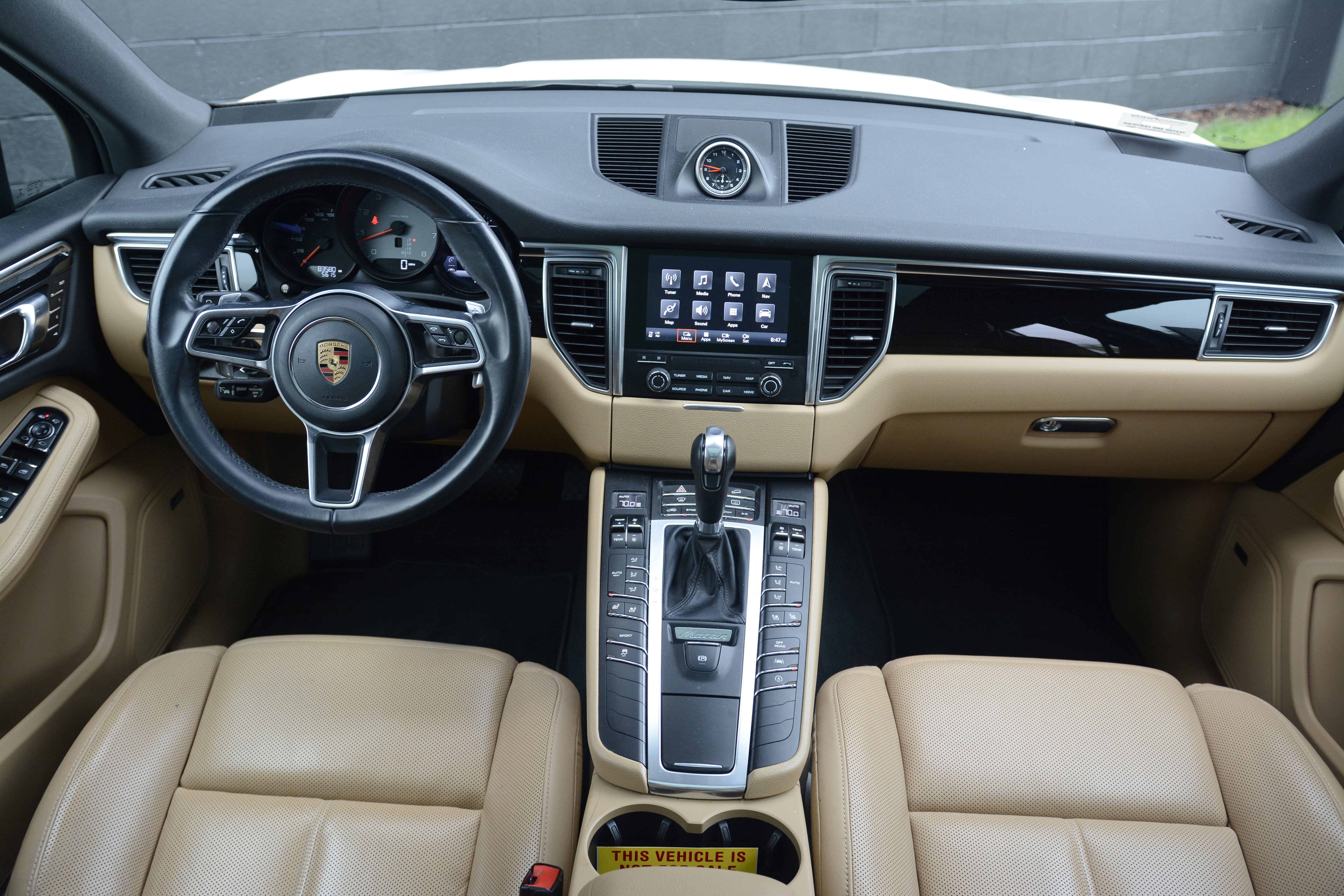 Certified 2018 Porsche Macan S AWD/4WD image 12