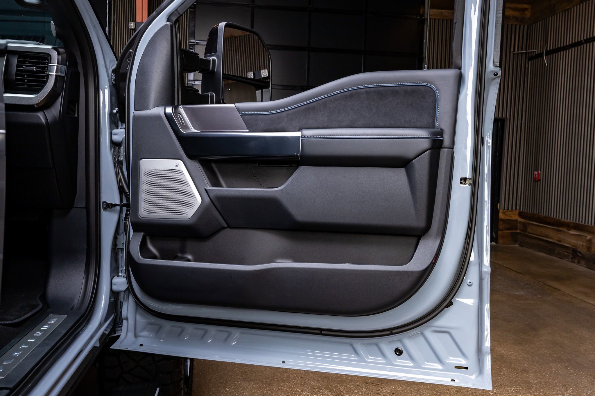 Used 2026 Ford F250 Platinum AWD/4WD image 38