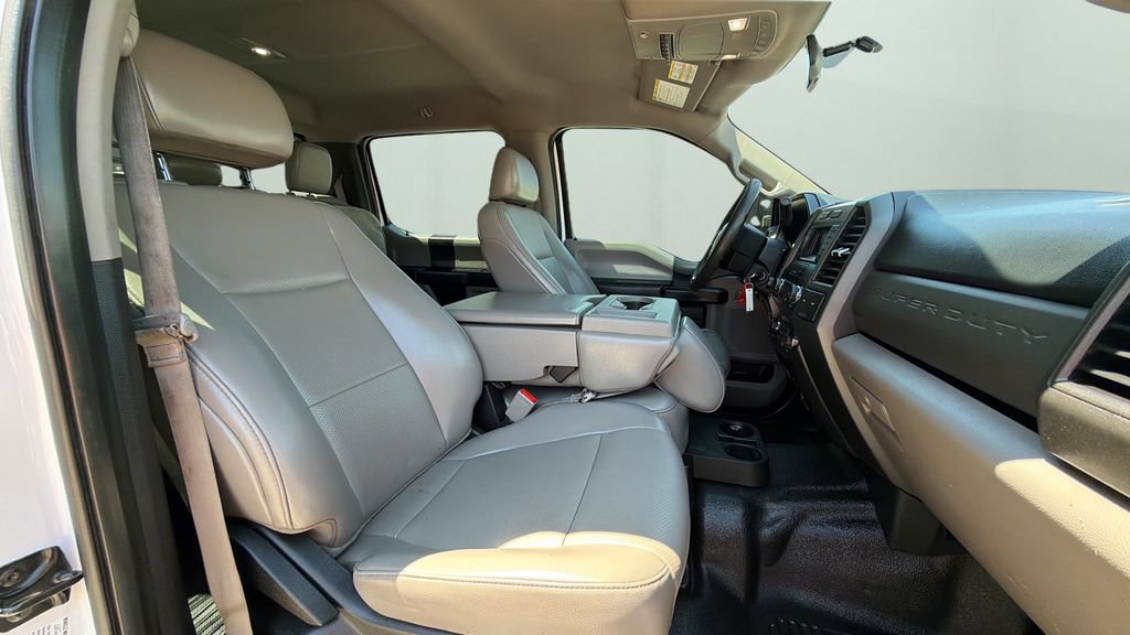 Used 2019 Ford F350 XL w/ Power Equipment Group AWD/4WD image 9