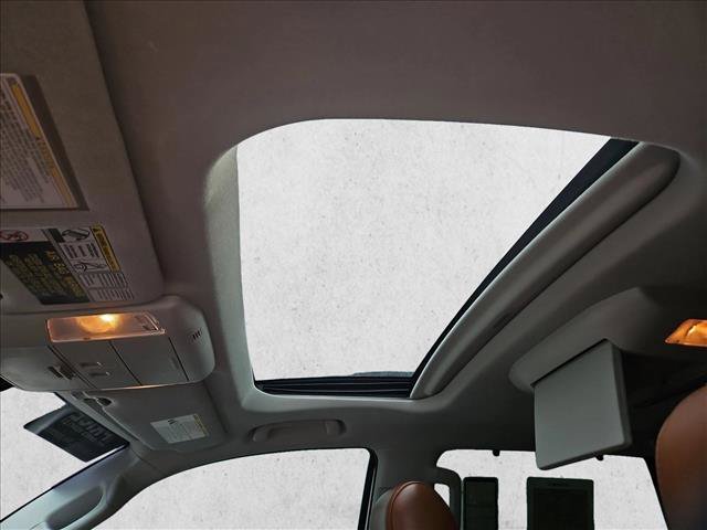 Used 2016 Toyota Sequoia Platinum AWD/4WD image 16