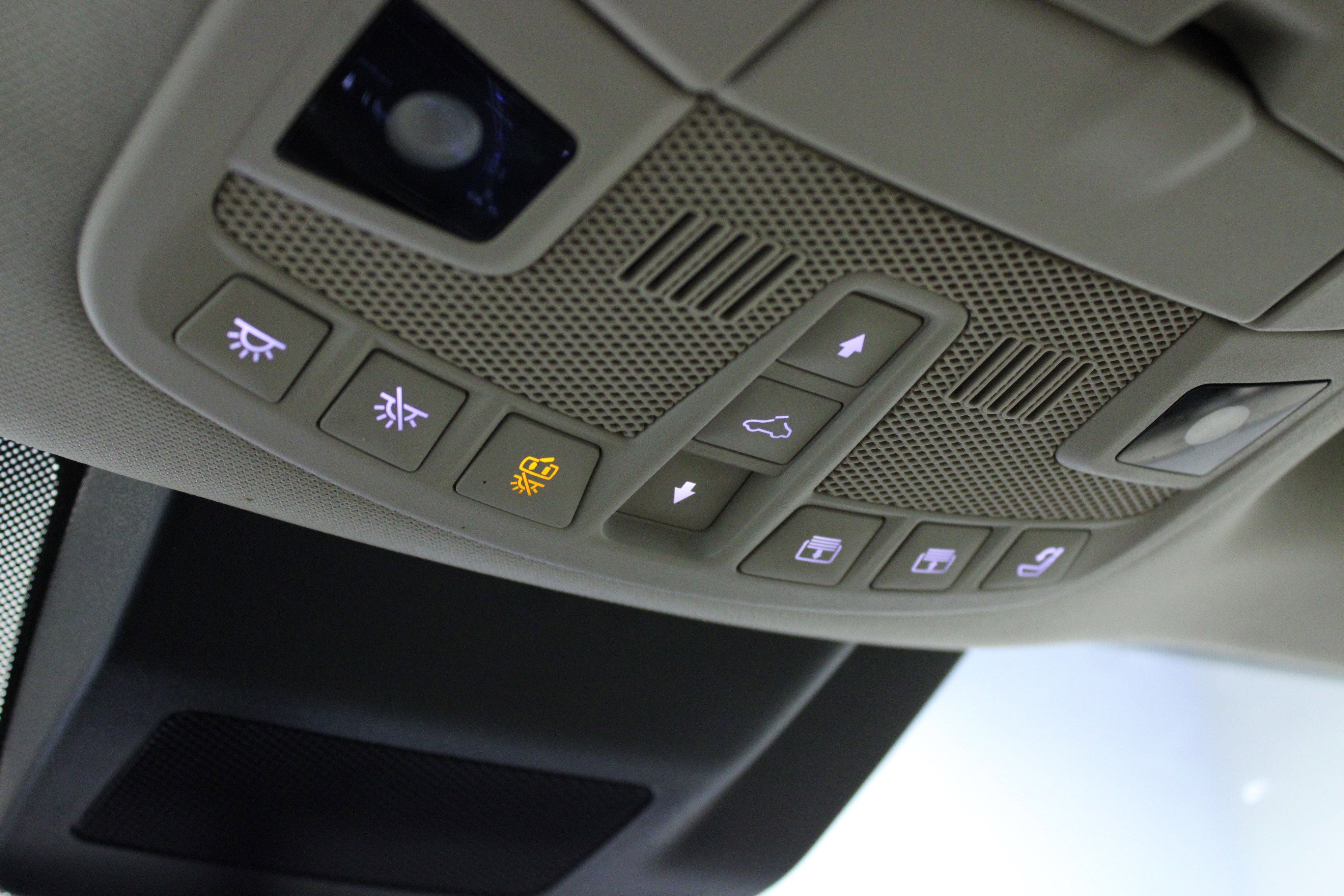 Used 2019 Lincoln Navigator Reserve image 24