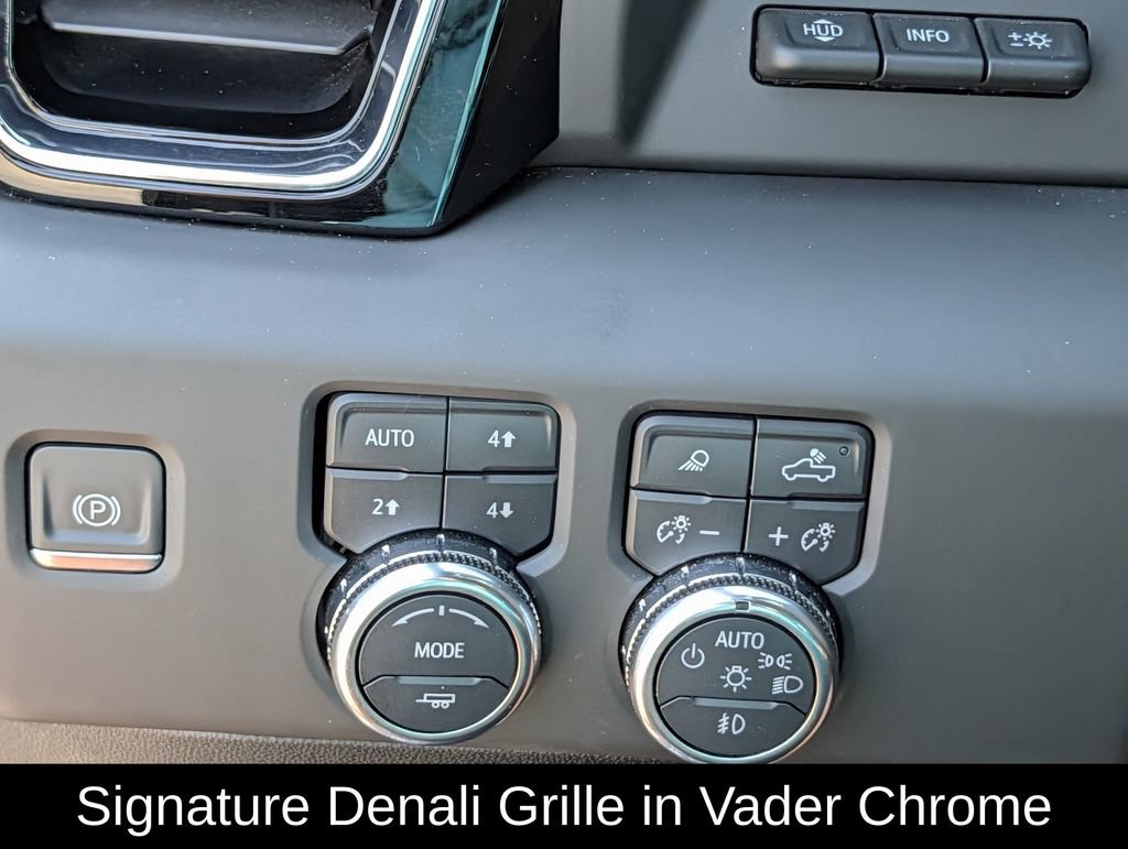 Used 2024 GMC Sierra 3500 Denali Ultimate AWD/4WD image 23