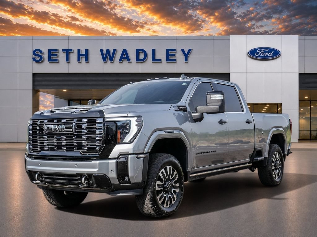 Used 2026 GMC Sierra 2500 Denali Ultimate w/ LPO, Black Badging Package AWD/4WD image 3