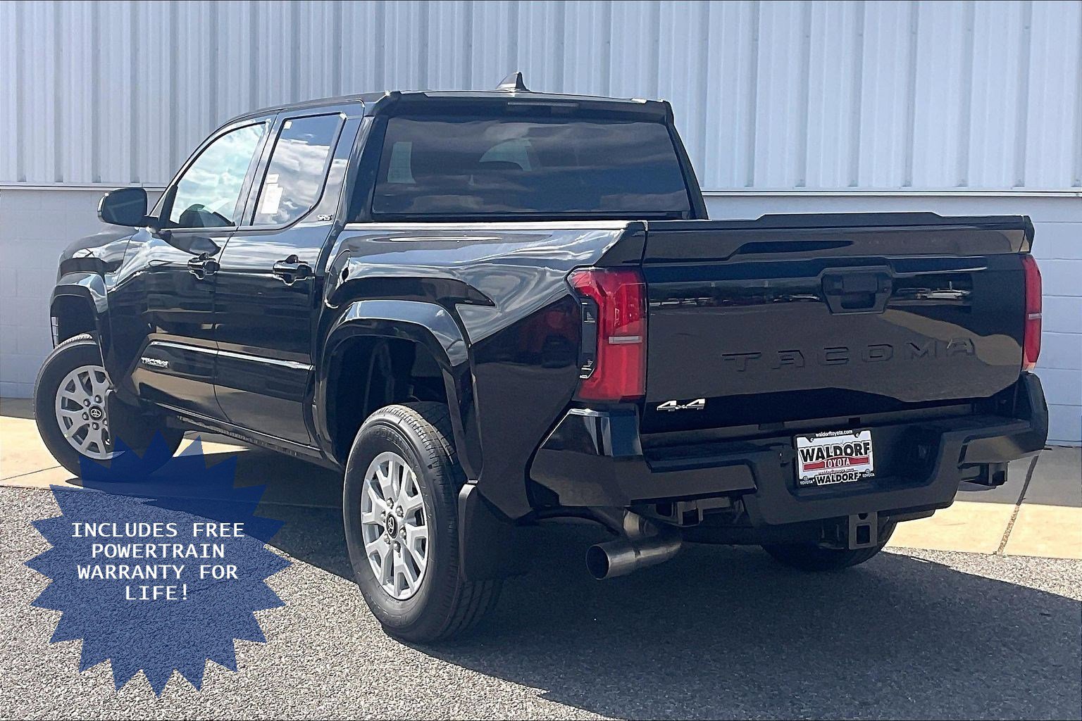 New 2026 Toyota Tacoma SR5 AWD/4WD image 3