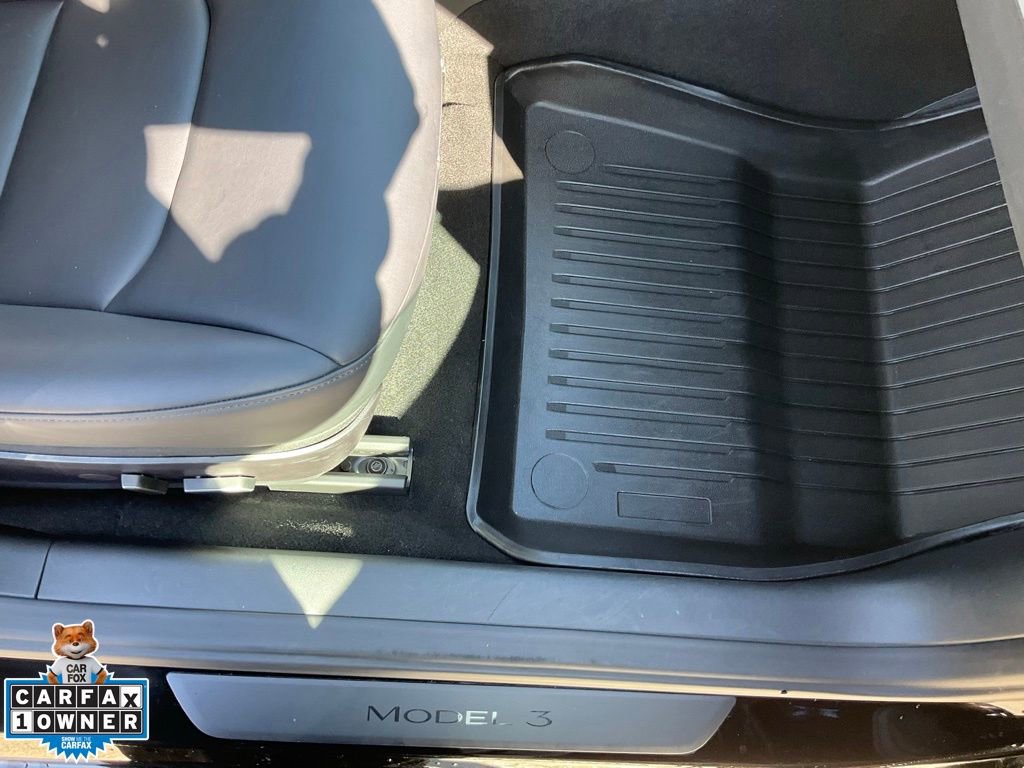 Used 2023 Tesla Model 3 Standard Range image 62