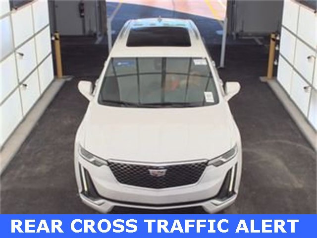 Used 2021 Cadillac XT6 Premium Luxury image 4