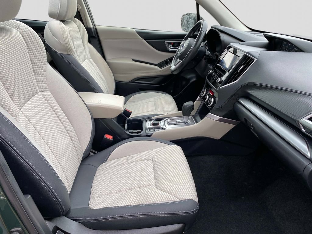 Used 2022 Subaru Forester Premium image 26