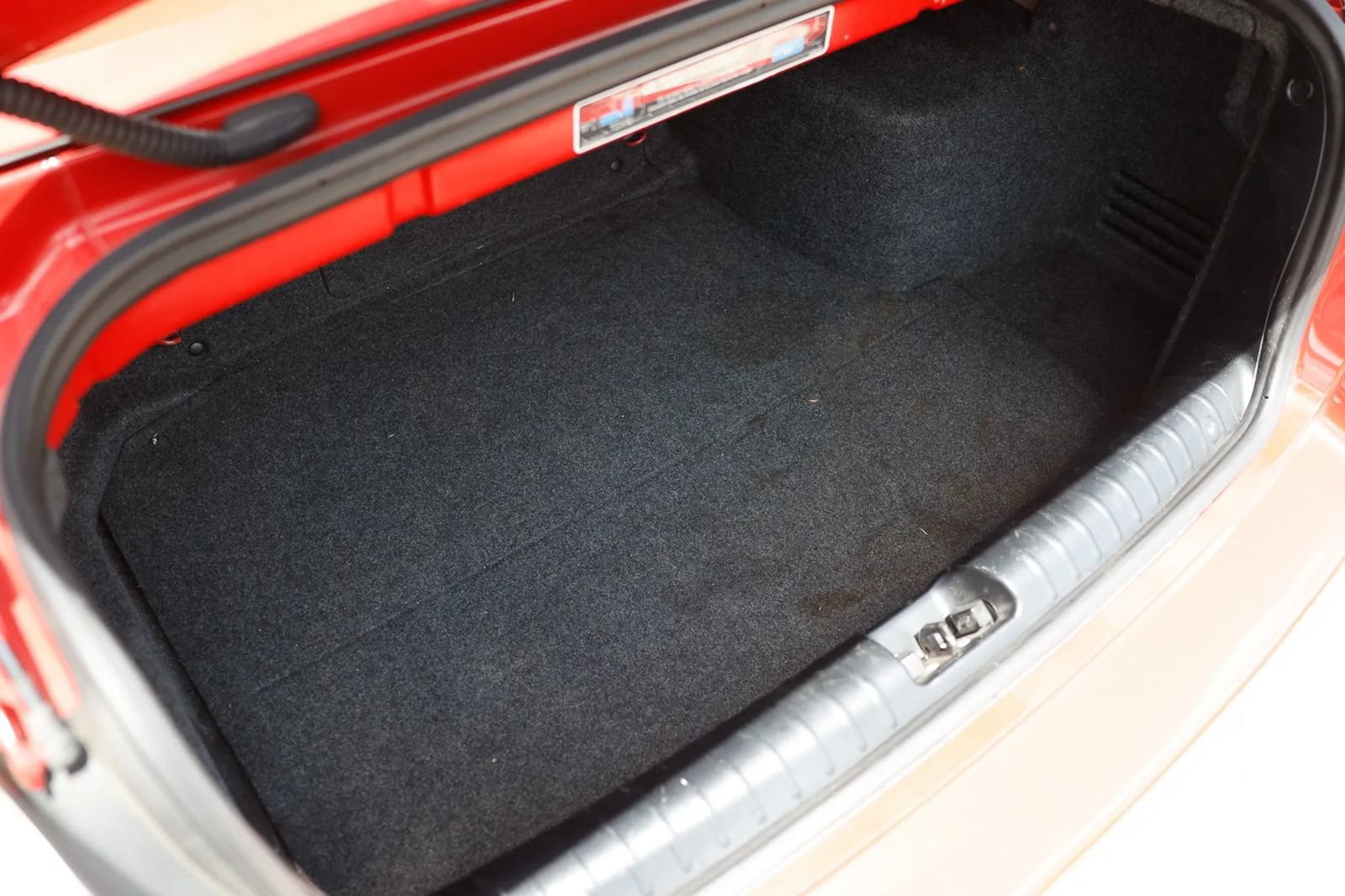 Used 2004 Saab 9-3 Aero FWD image 14