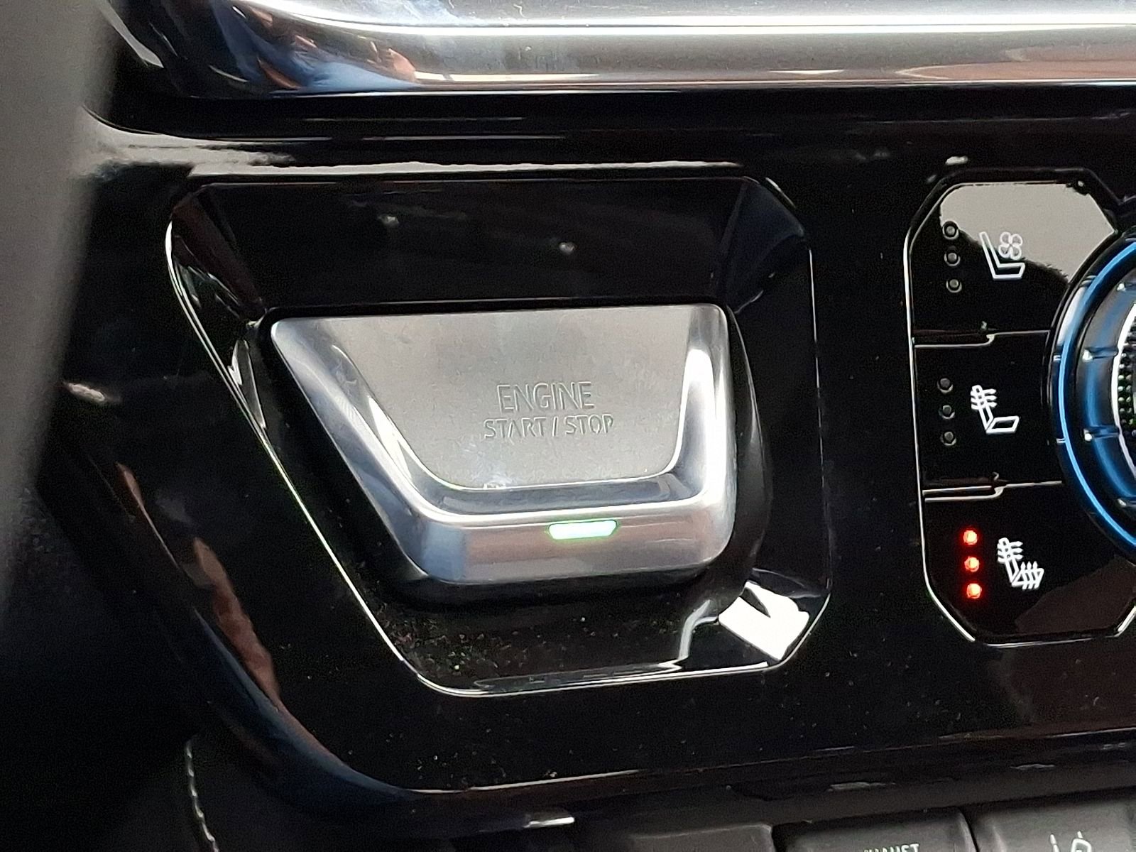 New 2026 GMC Sierra 3500 Denali Ultimate image 23