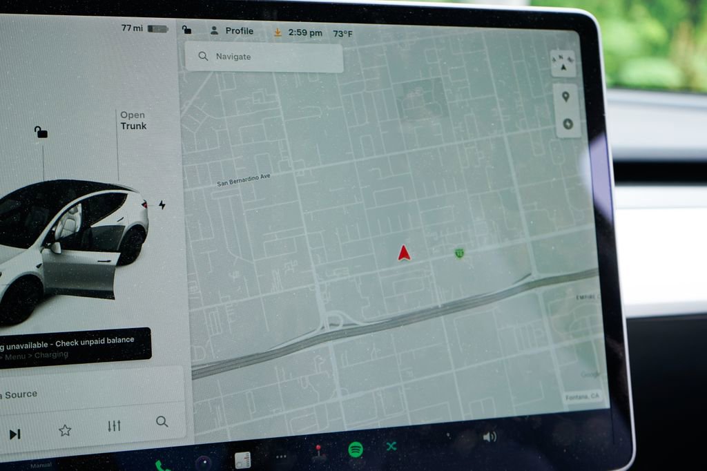 Used 2020 Tesla Model Y Long Range image 35