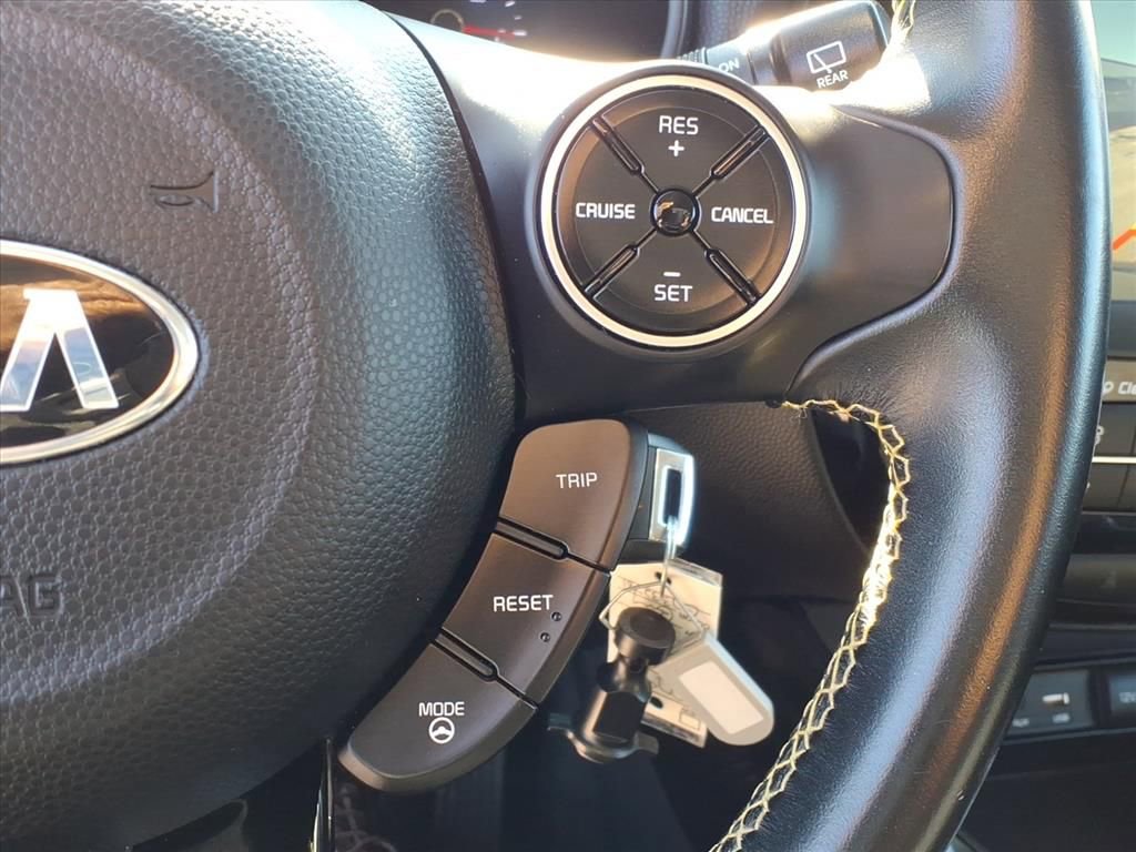 Used 2016 Kia Soul + w/ Audio Package image 10