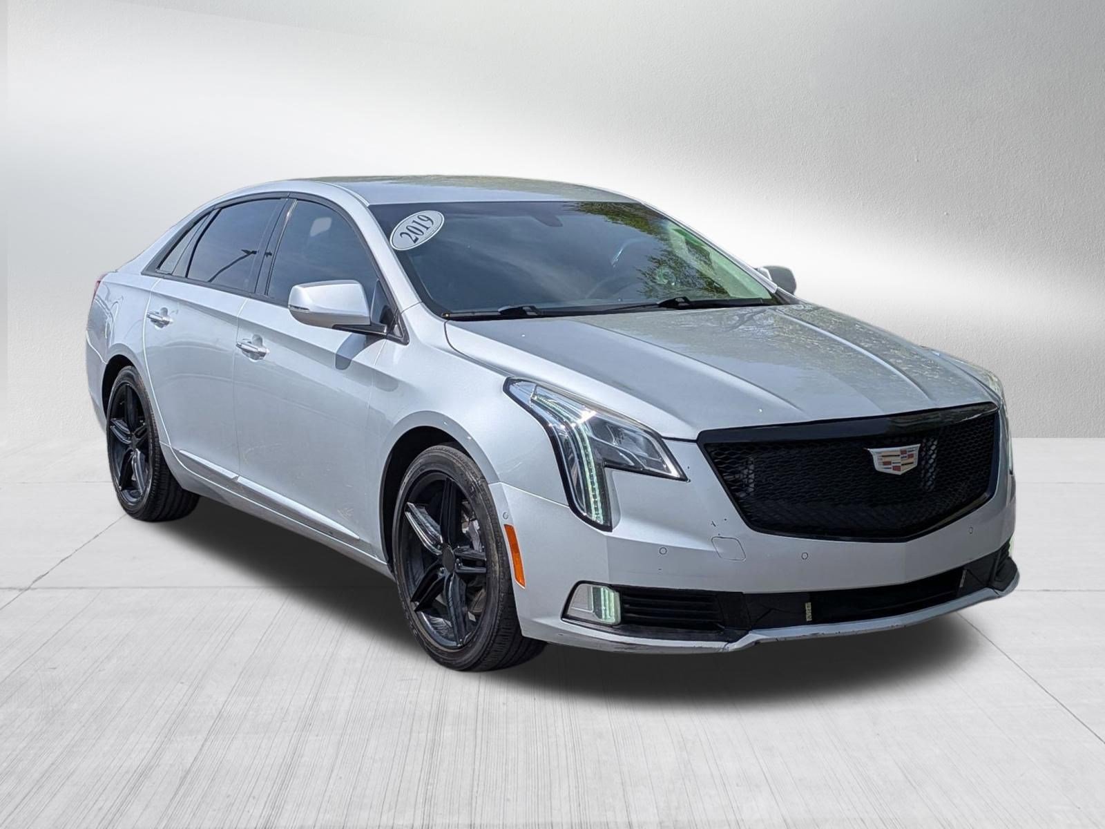 Used 2019 Cadillac XTS Luxury image 7
