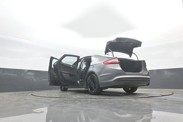 Used 2014 Ford Fusion SE w/ Equipment Group 202A image 40