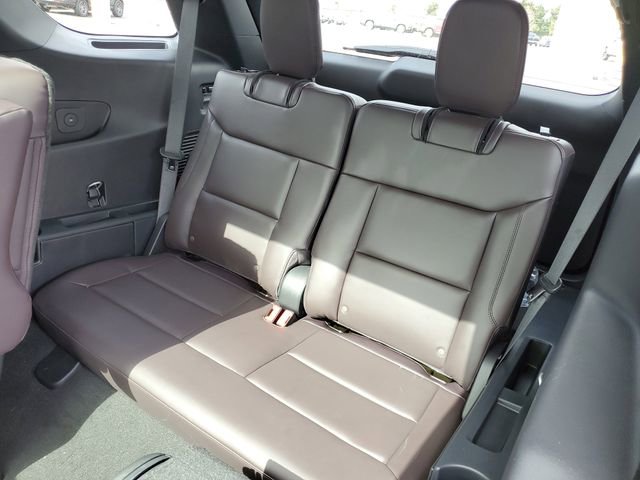 New 2026 Ford Explorer Platinum w/ LUX Leather Package image 38