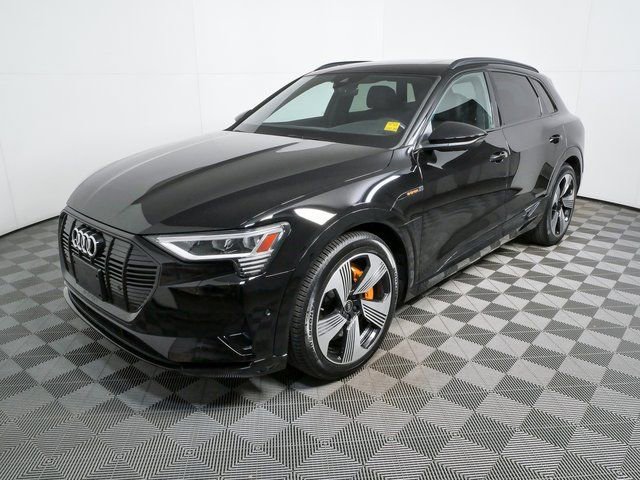 Certified 2022 Audi e-tron Premium Plus w/ Premium Plus Package image 33