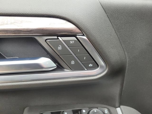 Certified 2025 Chevrolet Silverado 2500 LTZ w/ LTZ Convenience Package image 19