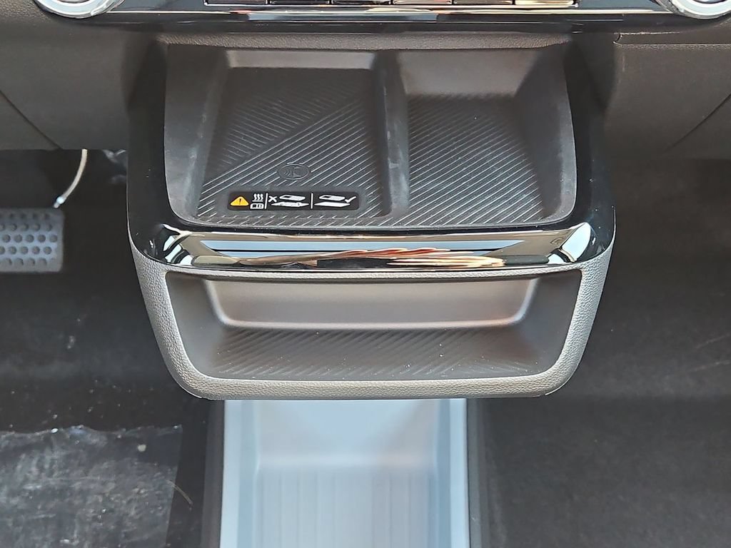 New 2027 Chevrolet Bolt RS w/ Technology Package FWD image 6