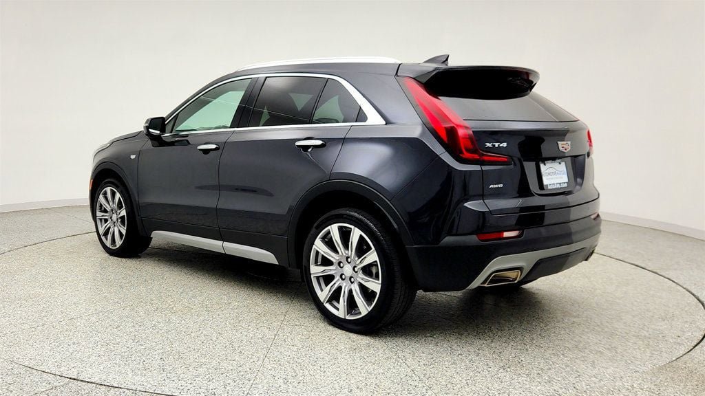 Used 2023 Cadillac XT4 Premium Luxury w/ Cold Weather Package AWD/4WD image 7