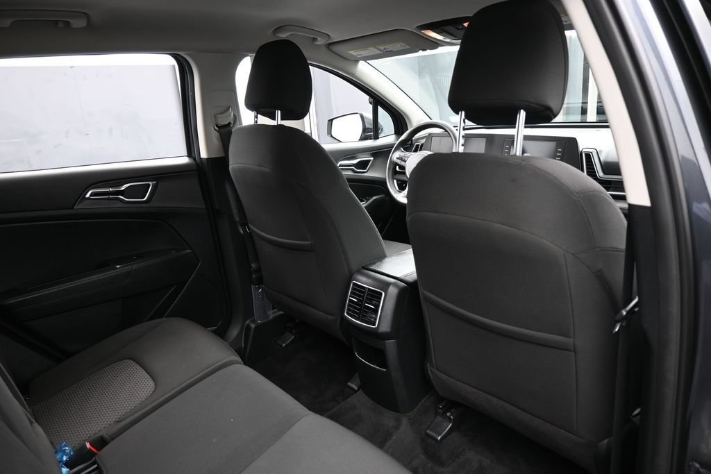 Used 2023 Kia Sportage LX AWD/4WD image 42