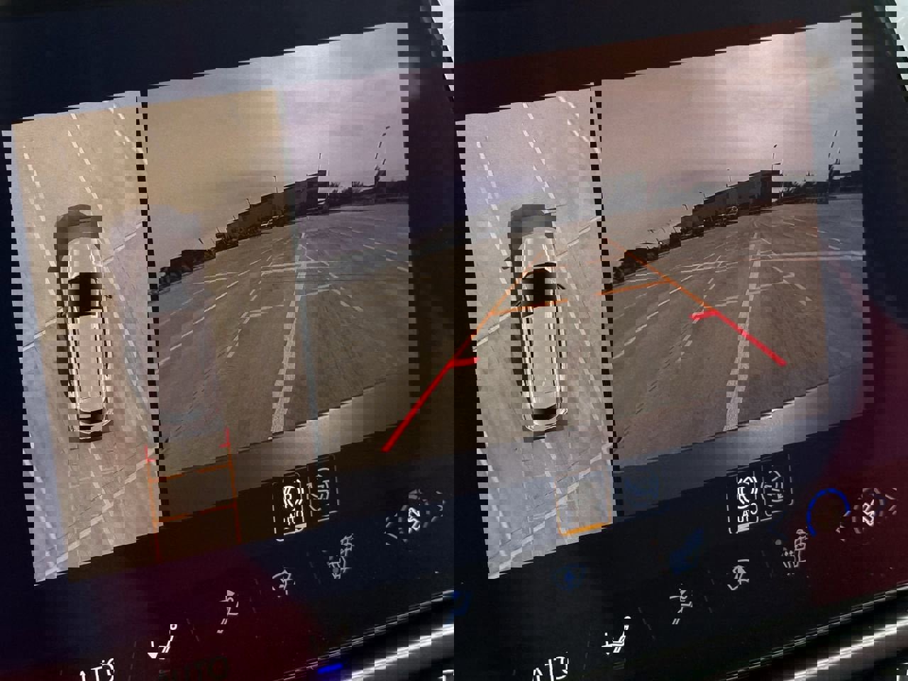 New 2026 Chevrolet Equinox EV RS image 17