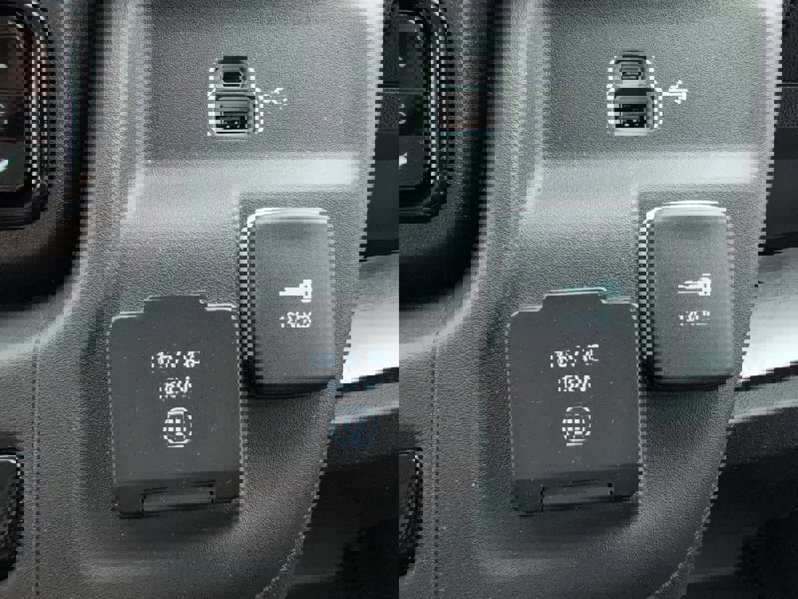 Used 2023 RAM ProMaster 3500 image 23