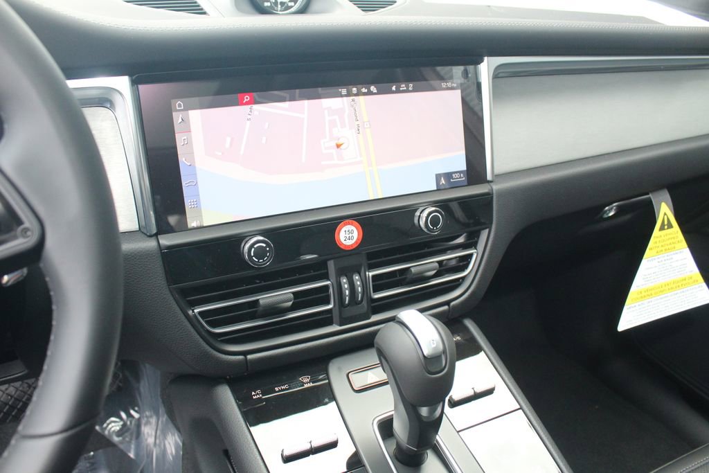 New 2026 Porsche Macan Turbo AWD/4WD image 17