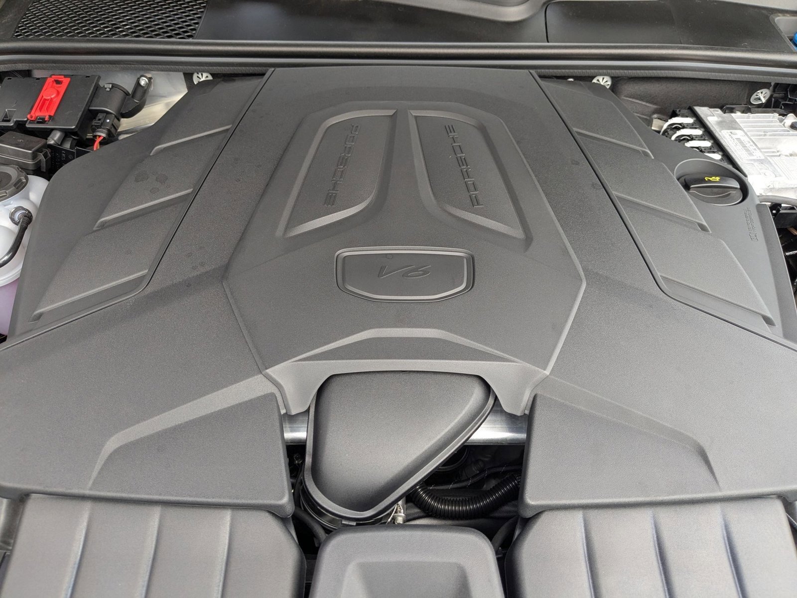 New 2026 Porsche Cayenne image 28