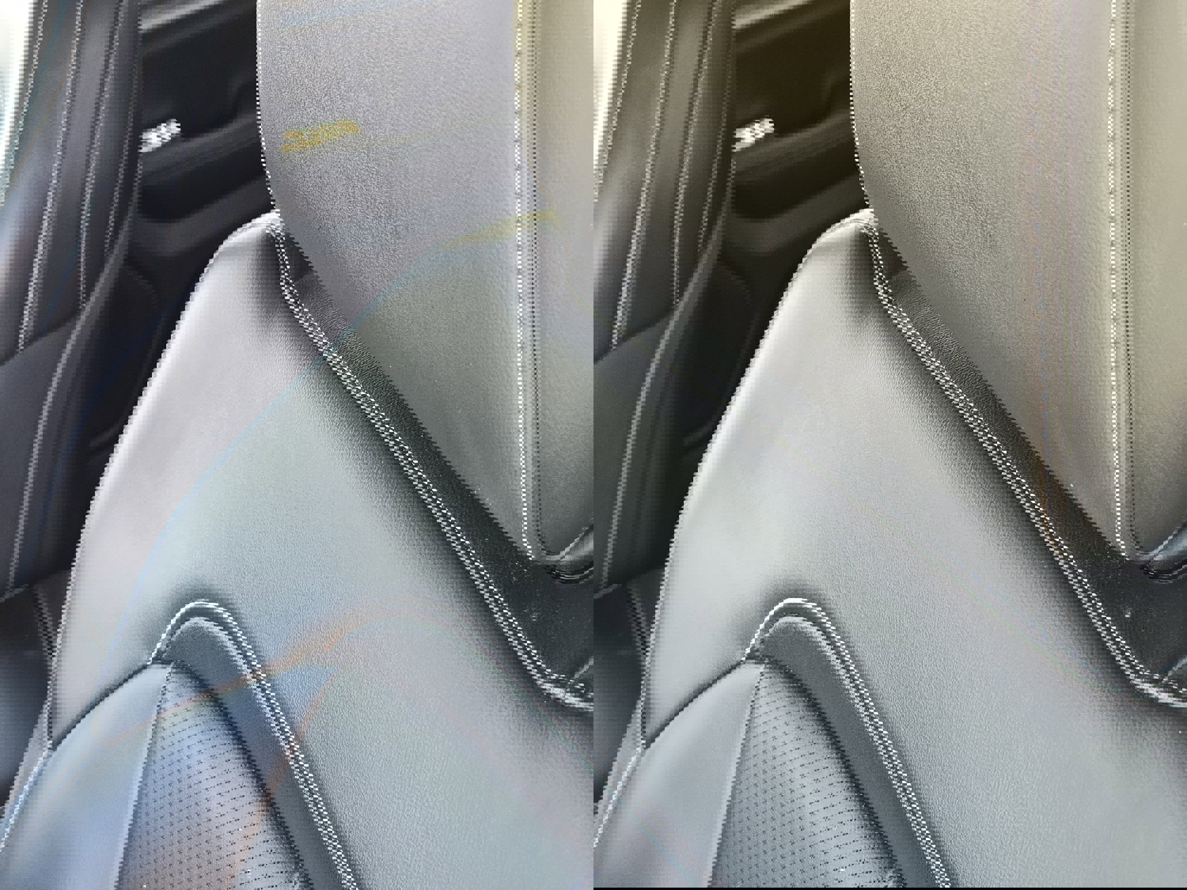 Certified 2024 Jeep Grand Cherokee L Limited w/ Luxury Tech Group II image 16