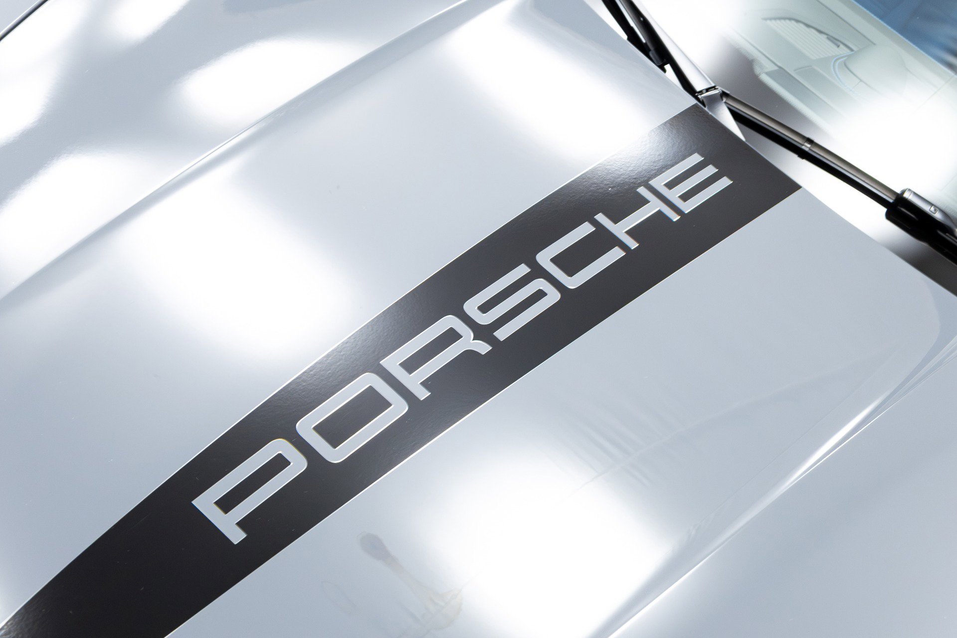 Used 2024 Porsche 911 Carrera image 54