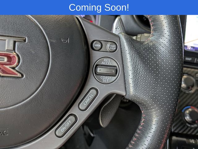 Used 2015 Nissan GT-R Black Edition image 21