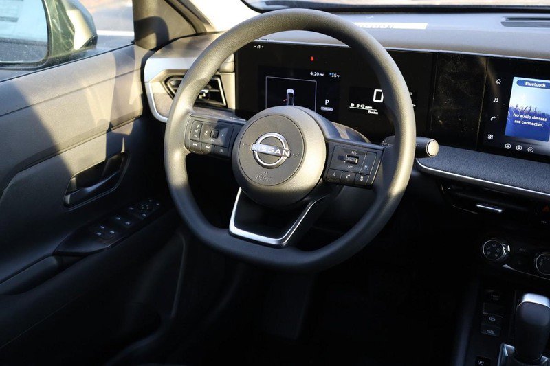 New 2026 Nissan Kicks S image 23